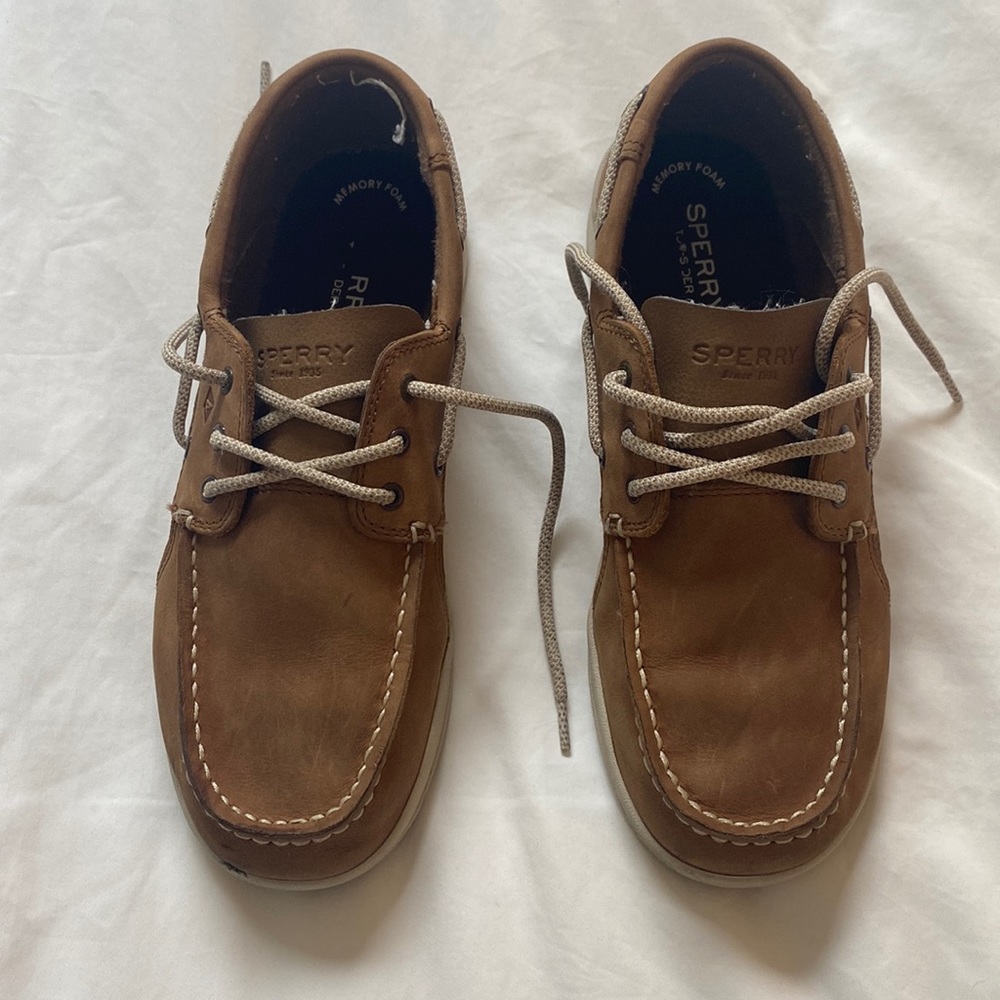 Sperry Topsider Gamefish Size 6